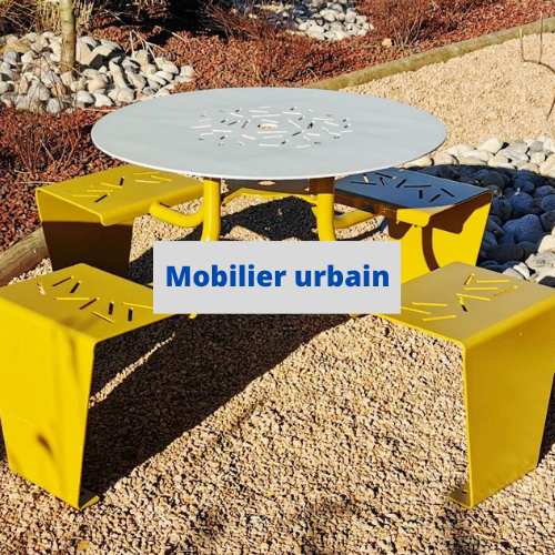 Table de pique nique en métal de couleur jaune pour aménager des espaces de convivialité dans les établissements scolaires, les installations sportives, les parcs publics