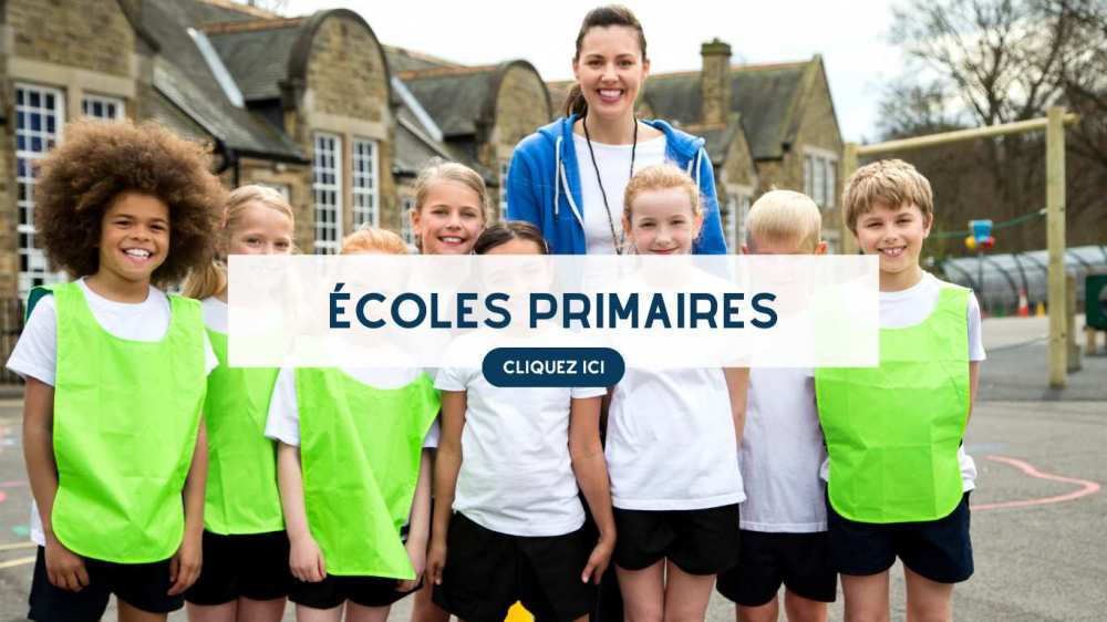 classe de primaire avec leur professeur en tenue de sport. As Equipement Sportif